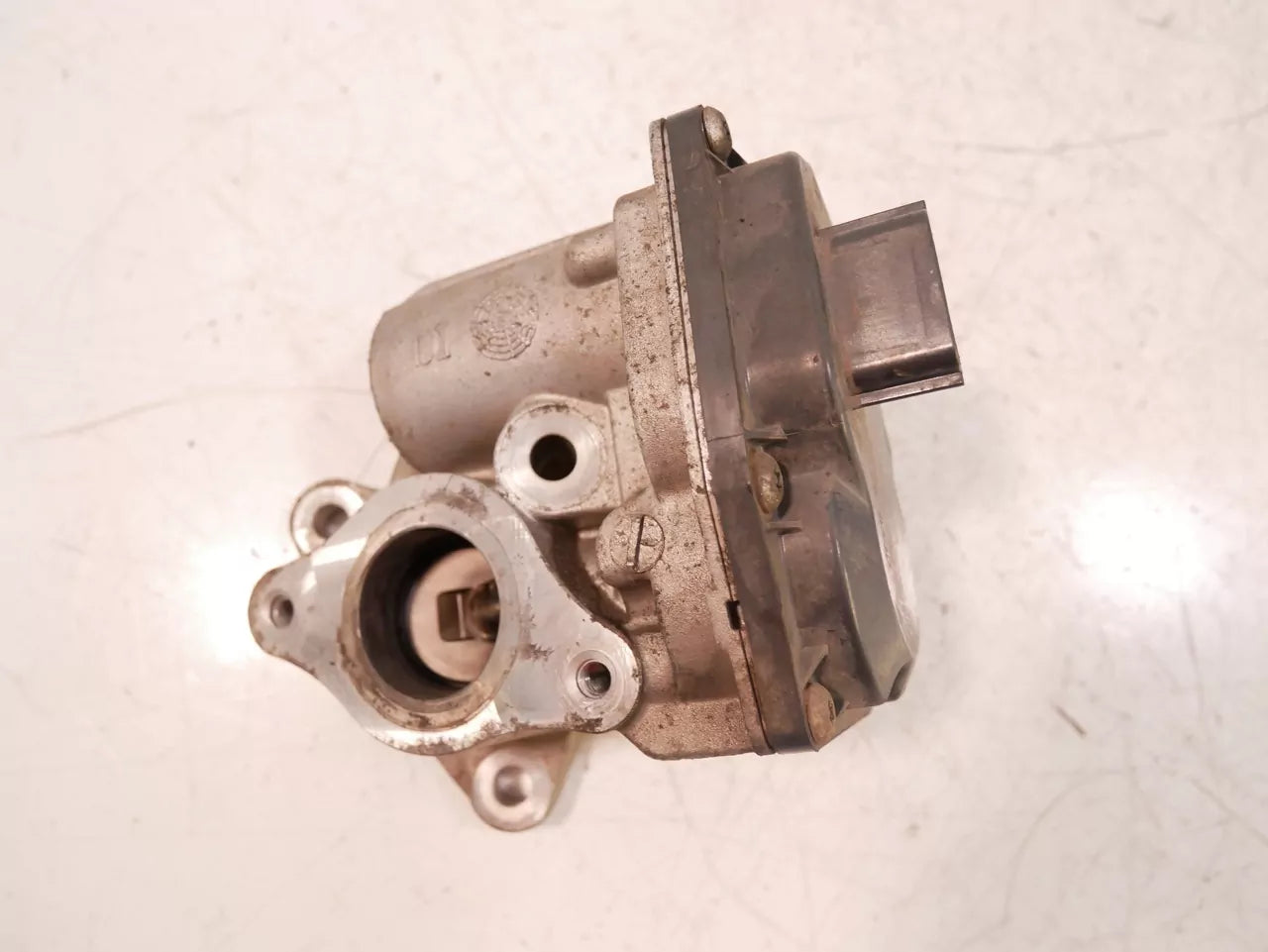 Válvula EGR Mercedes-Benz 1,5 A 180 D OM607.951 K9KA460 147102557R