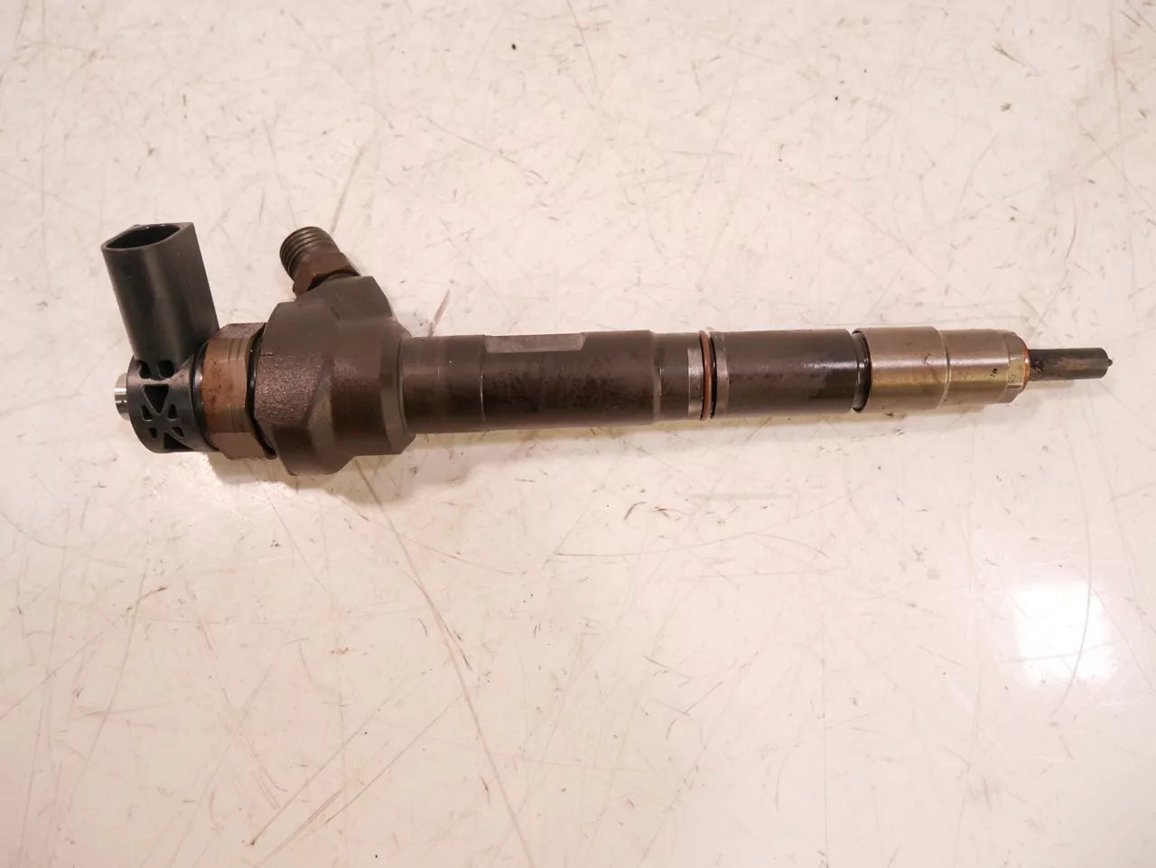 Inyector Boquilla de inyección Audi 2,0 TDI Diesel CFFB 03L130277J