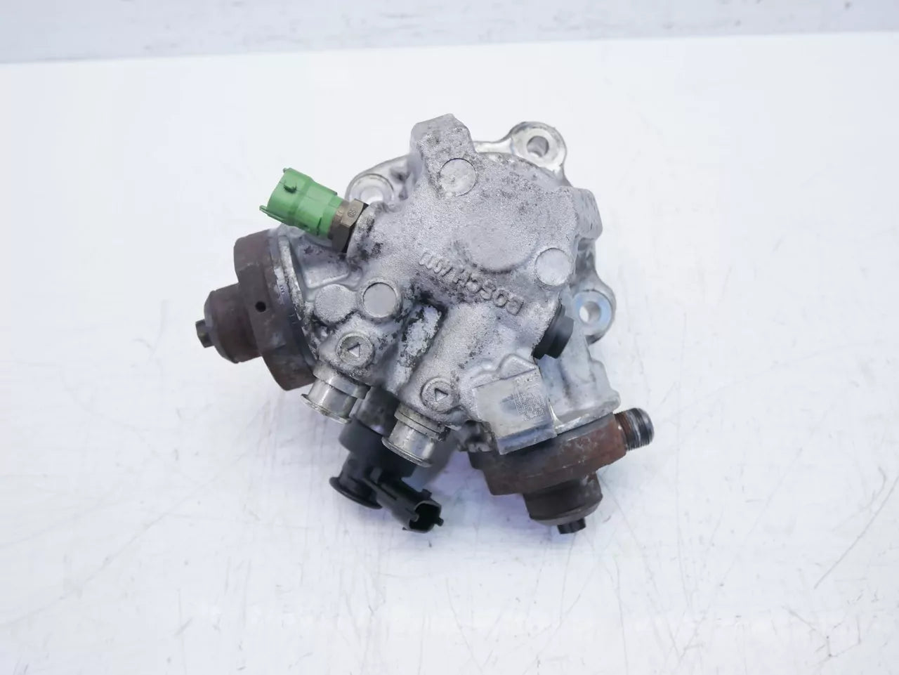 Bomba de alta presión Volvo V50 545 2.0 D3 Diesel D5204T5 044501061 31272896