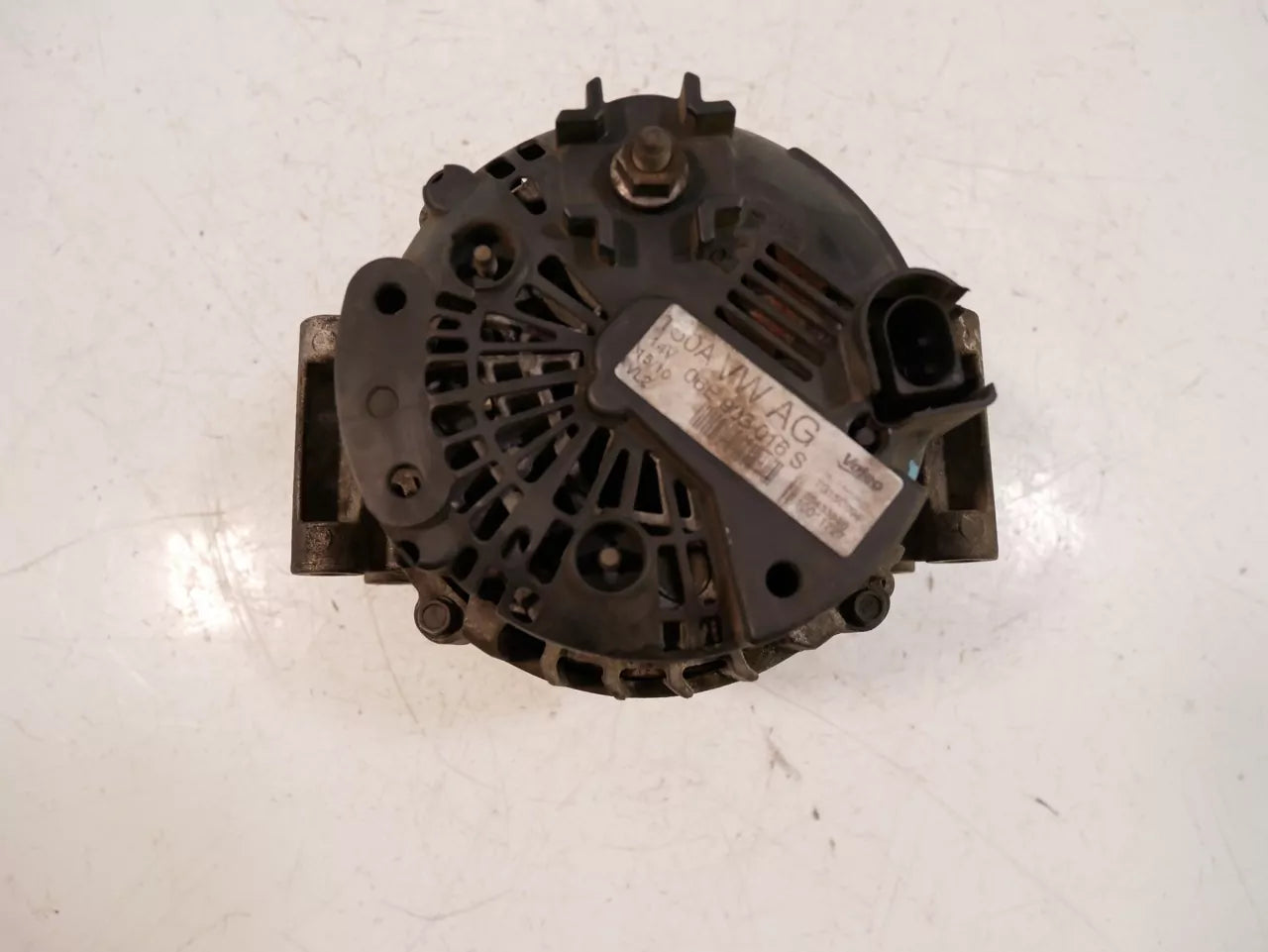 Alternador Audi 3,2 V6 FSI CALB CAL 06E903016S