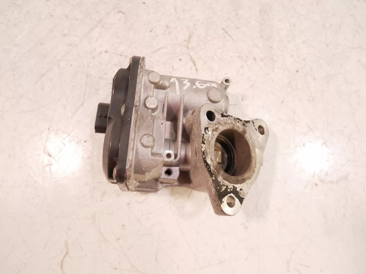 Válvula EGR Mercedes-Benz 1,5 A 180 CDI OM 607.951 K9KA460 147102557R