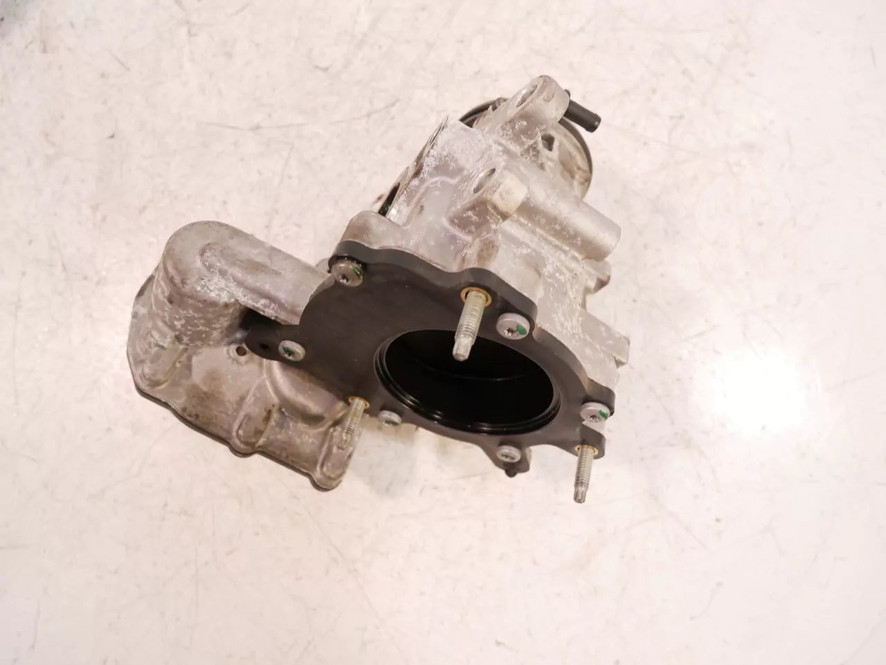 Válvula EGR Land Rover 2,0 D 4x4 204DTD AJ20D4 G4D3-5H273-BB