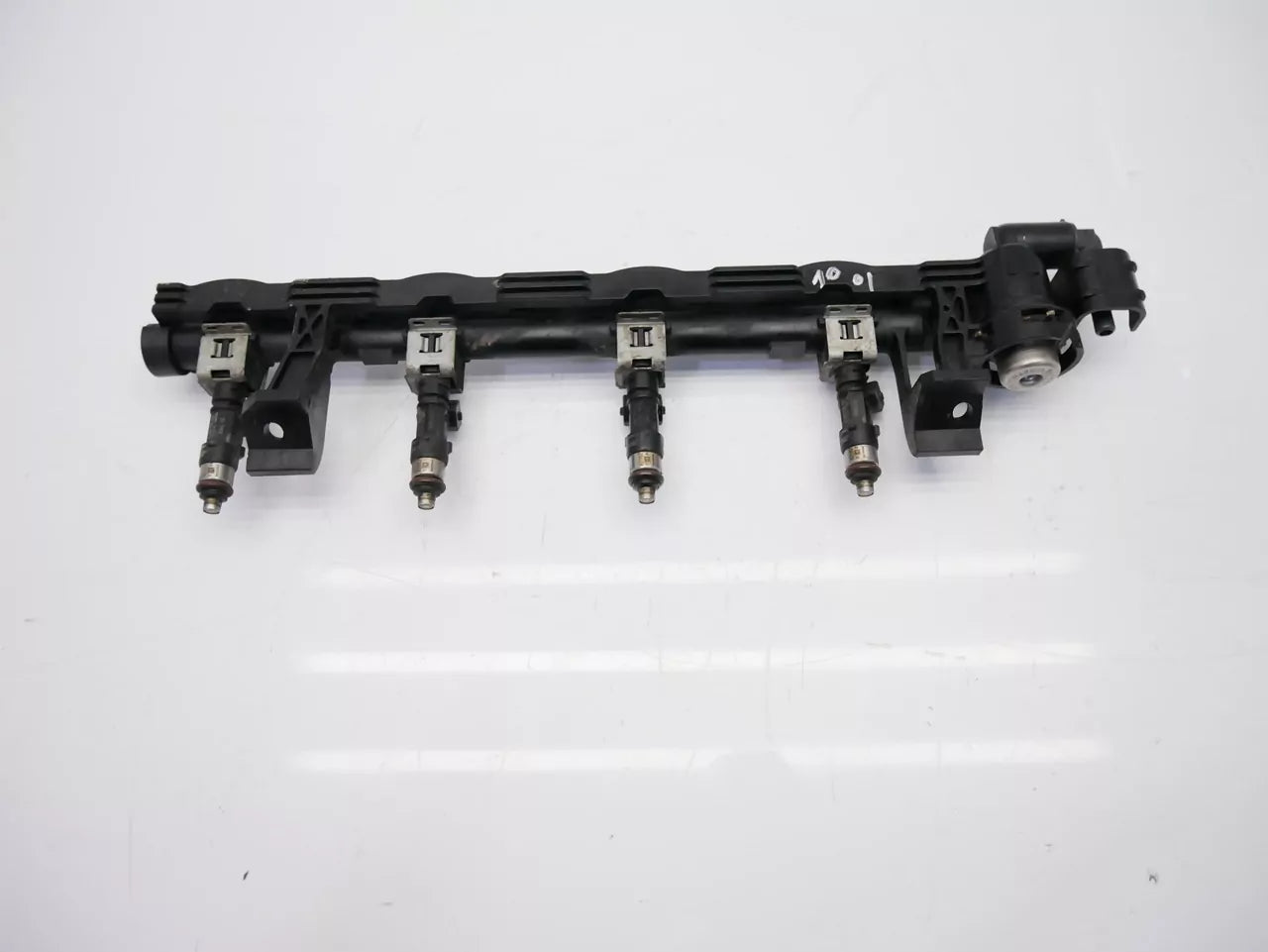 Rampa de inyectores Ford 1,4 gasolina SPJE 8A6G-9H487-CB