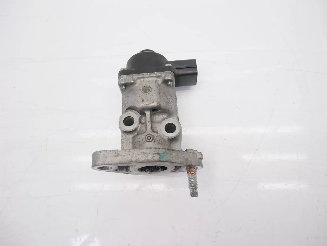 Válvula EGR Suzuki 1,2 gasolina K12C 79177-81P0