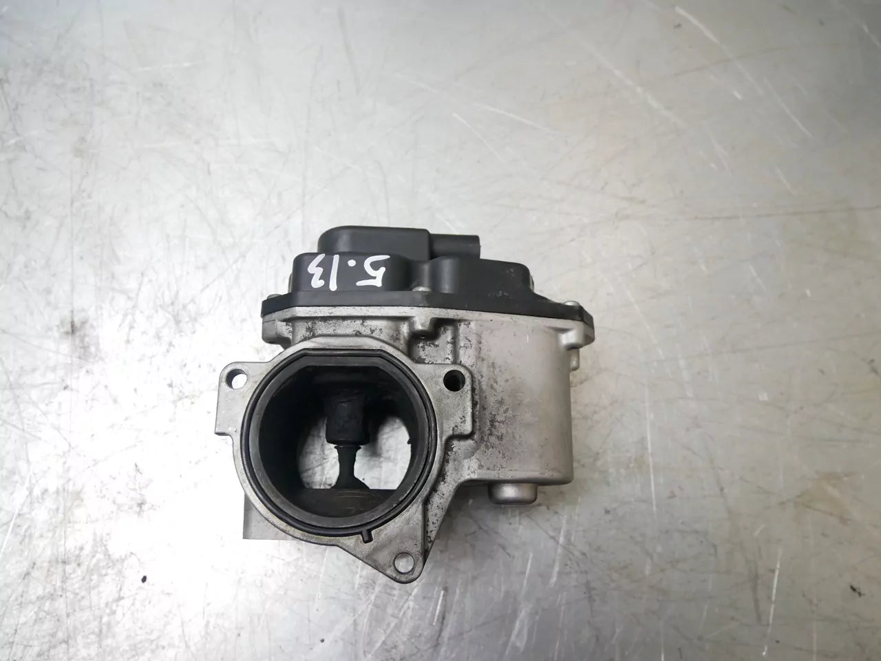 Válvula EGR Skoda Volkswagen Yeti Golf 2,0 TDI CBDB CBD 03L131501G