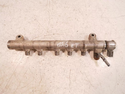 Rampa inyectora Volvo 2,0 D2 Diesel D4204T8 31303612