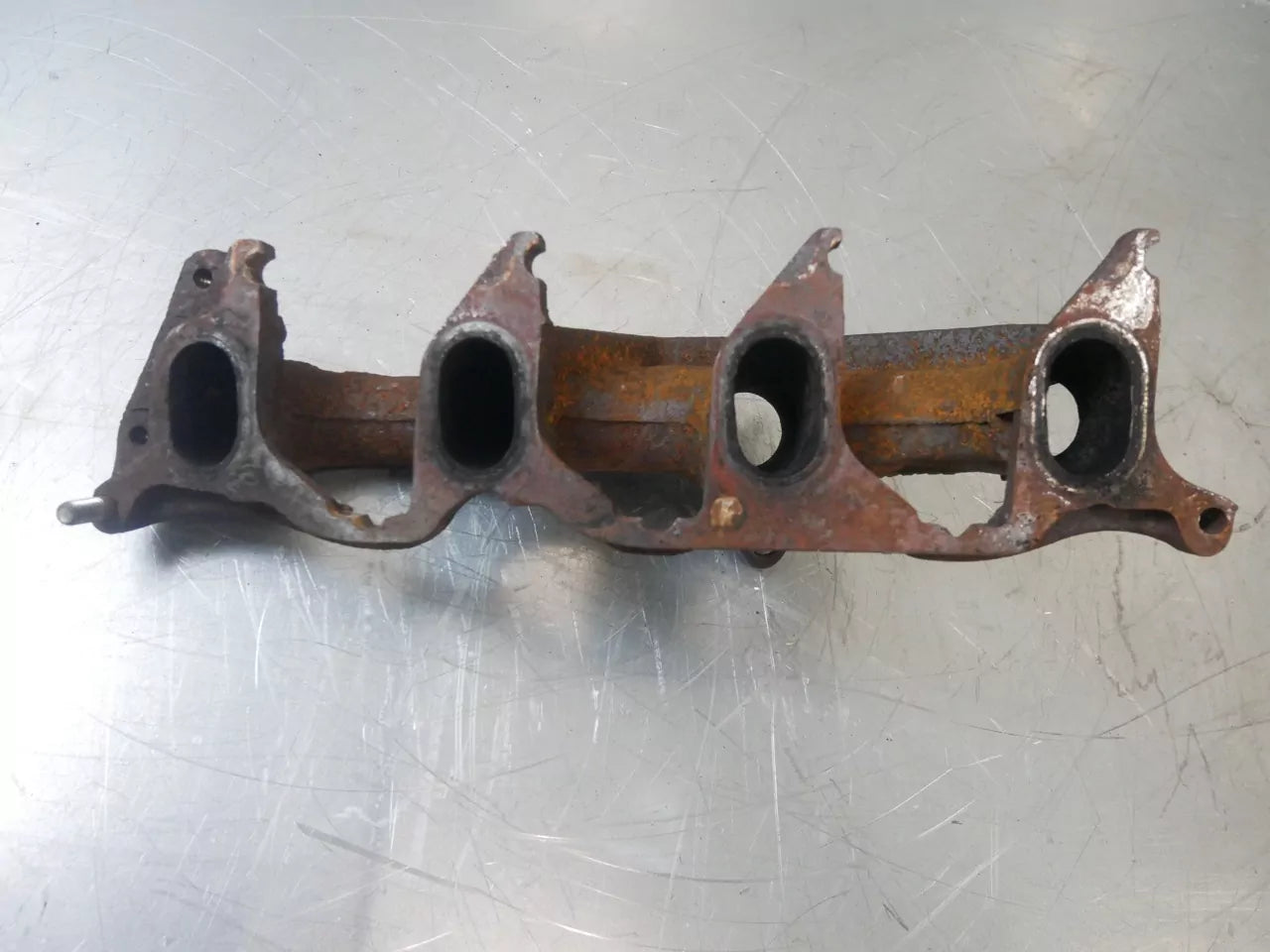 Colector de escape Nissan Opel Renault Vivaro 1.9 dCi F9Q762 F9Q L07 93160175