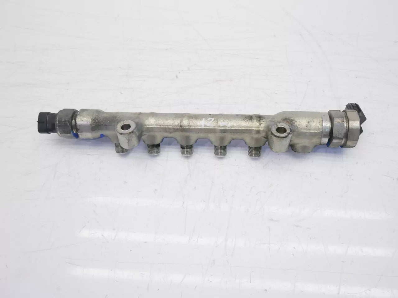 Rampa inyectora Mazda 2,2 D Skyactive-D SH01 SHY1