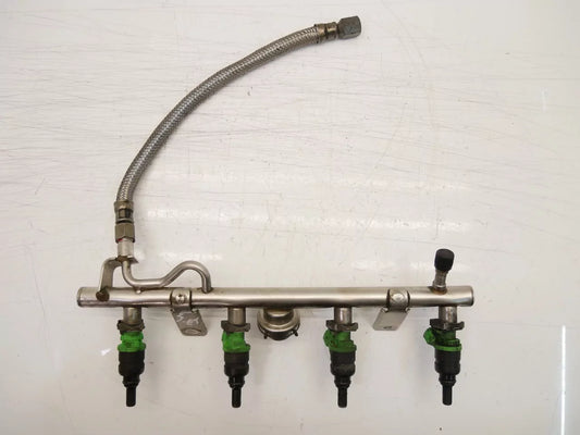 Rampa de inyectores Mercedes-Benz 1,8 Kompressor 271.946 M271.946 A2710780549 A1110780203