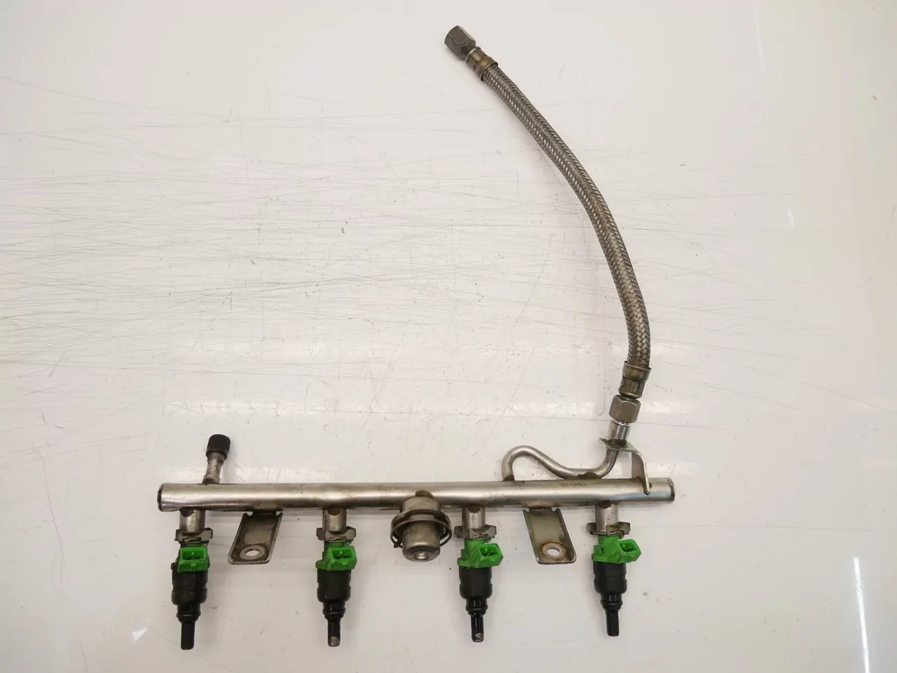 Rampa de inyectores Mercedes-Benz 1,8 Kompressor 271.946 M271.946 A2710780549 A1110780203