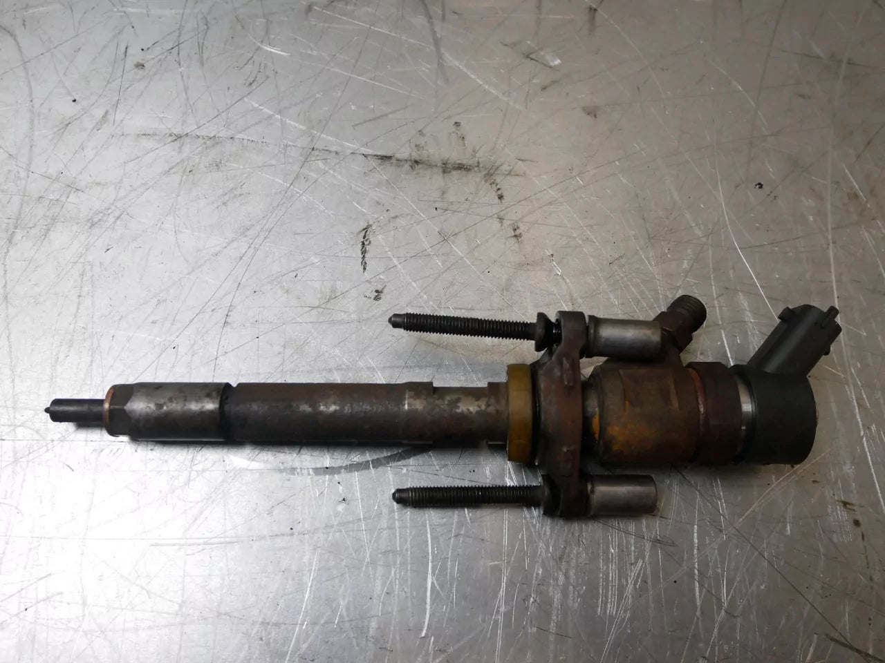 Inyector Ford C-Max Focus 1.6 TDCI HHDA 0445110239