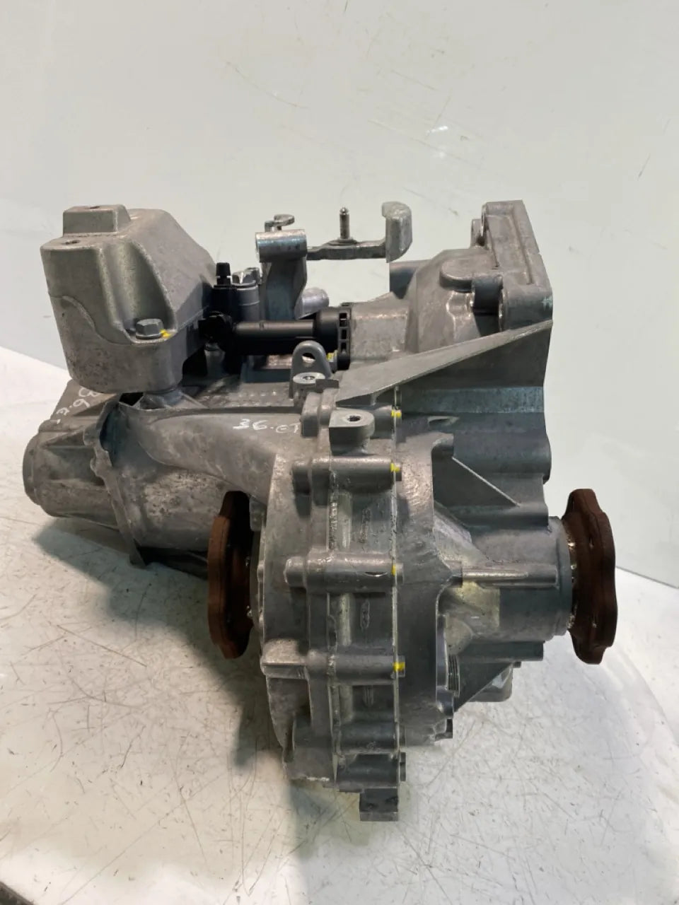 Caja cambios manual Audi Q2 GAB 1,0 30 TFSI gasolina DKRF DKR UDL 0AJ300043P
