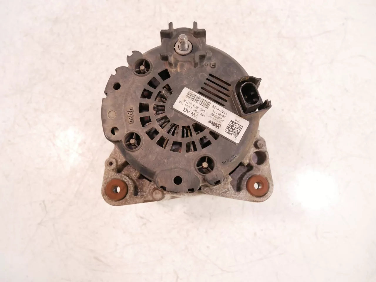 Alternador Audi 2,0 TDI CNHC CNH 04L903017A