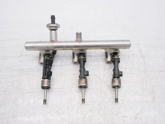 Rampa de inyectores Opel Vauxhall 1,2 EB2ADTDB HNE 9846984680