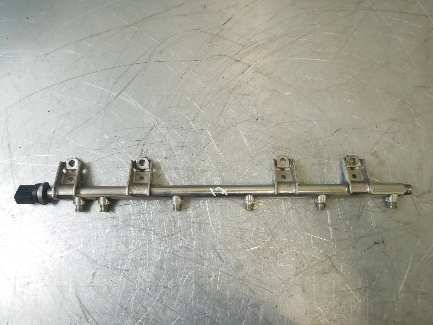 Carril del inyector BMW F10 F11 F07 3.0 535i 535 N55B30A N55 7620946 7848363