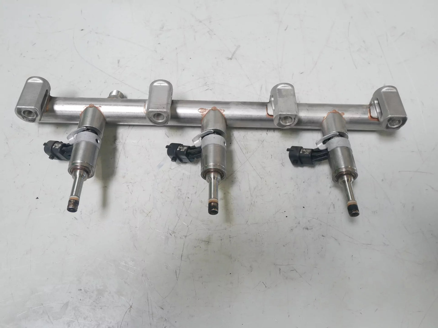 Riel inyector Maserati Ghibli Quattroporte 3.0 S Q4 M157 M156B 000283628