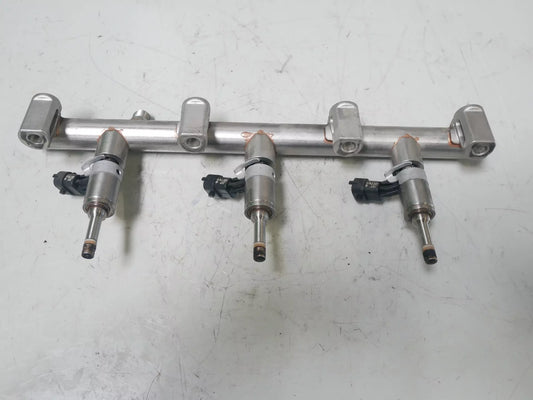 Riel inyector Maserati Ghibli Quattroporte 3.0 S Q4 M157 M156B 000283628