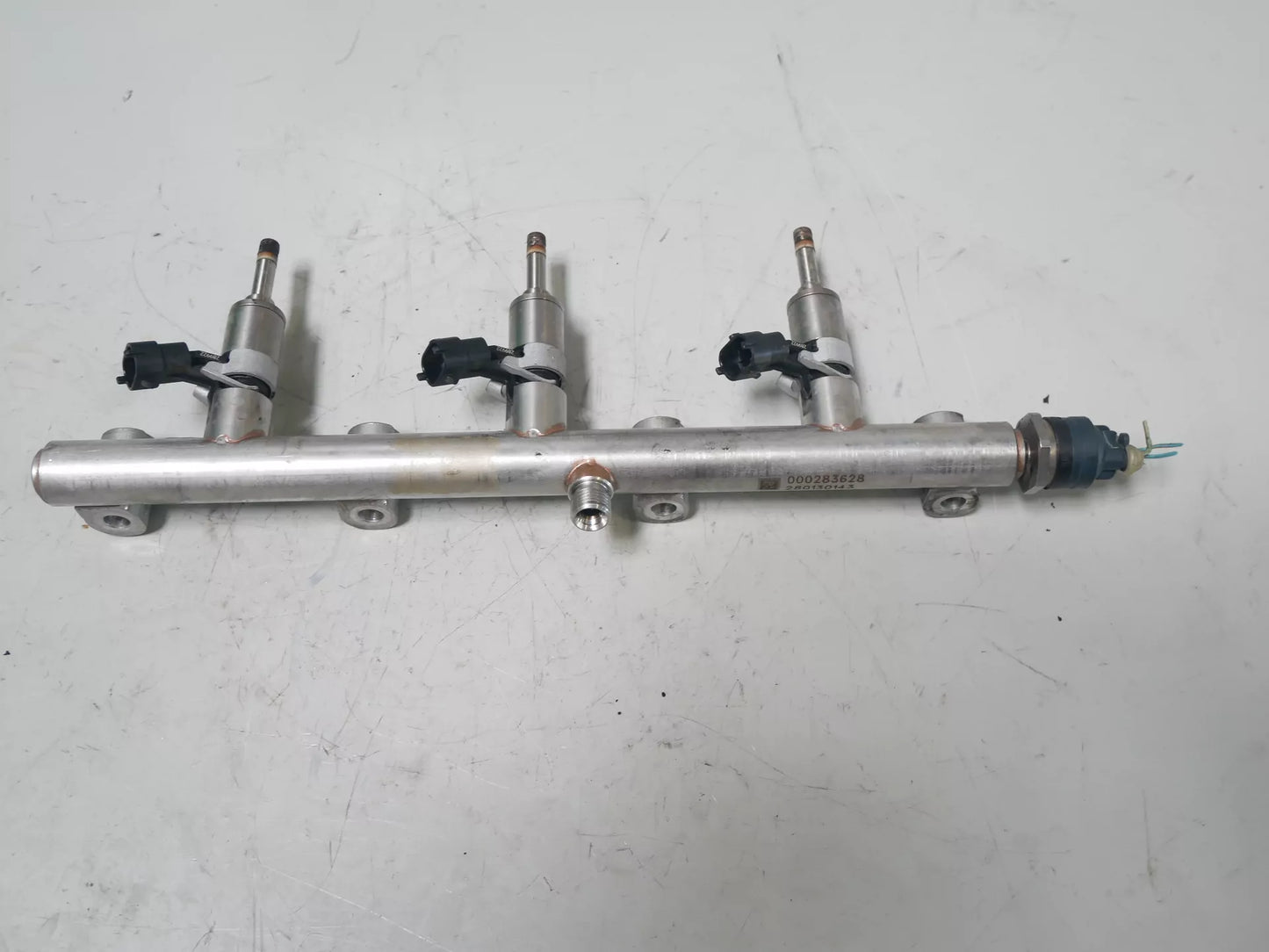 Riel inyector Maserati Ghibli Quattroporte 3.0 S Q4 M157 M156B 000283628