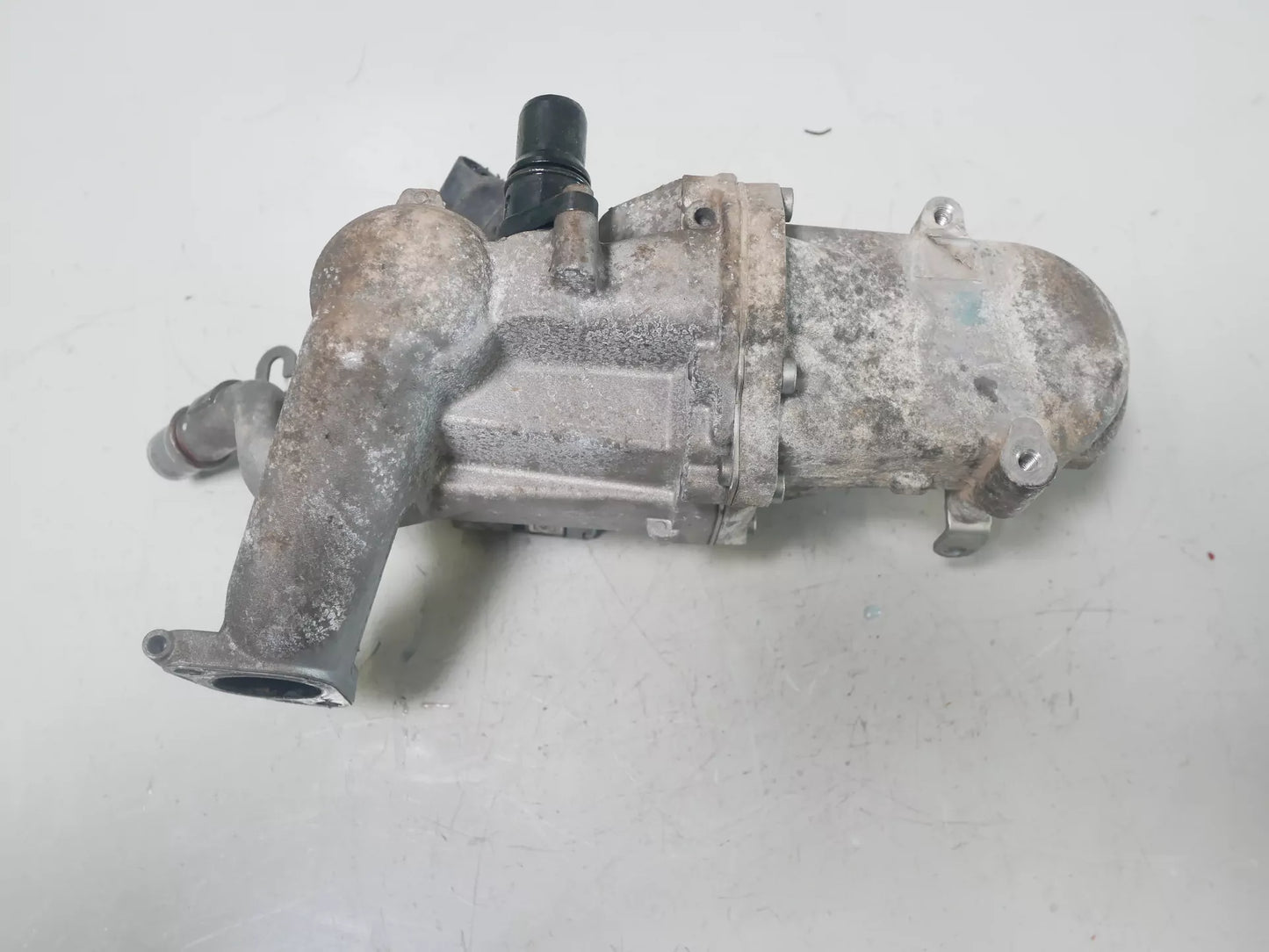 Válvula EGR Ford Focus MK3 1,6 TDCi ECOnetic NGDB CV6Q-9D475-AA