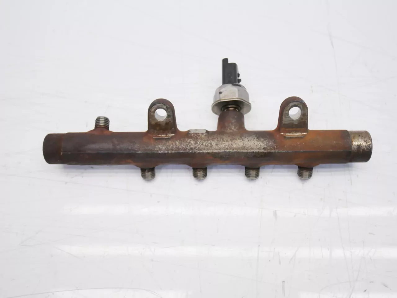 Rampa inyectora Nissan 1,5 dCi K9K410 K9K