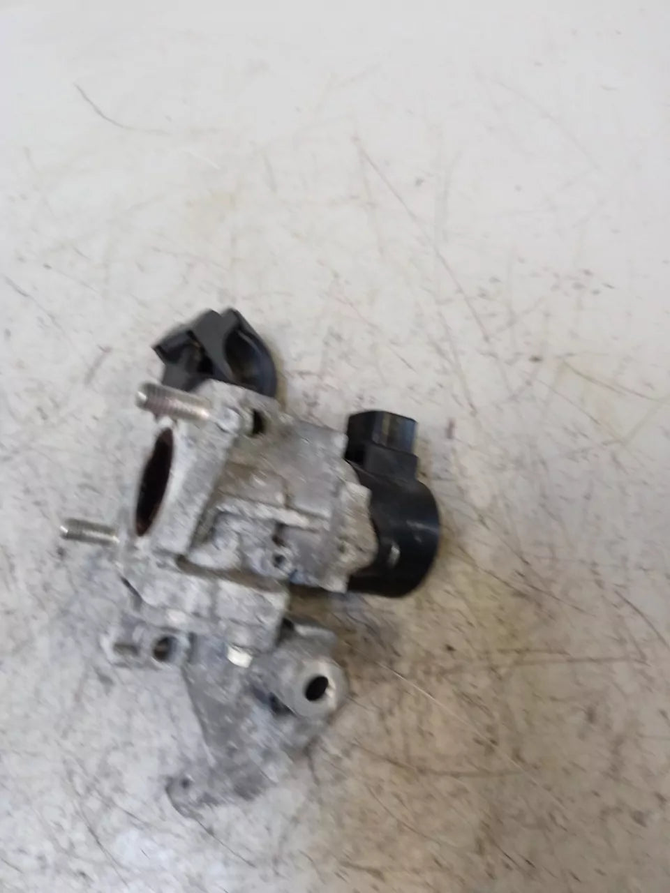 Válvula EGR Válvula de recirculación de gases de escape Toyota Prius 1.8 Hybrid 2ZR-FXE 2X29