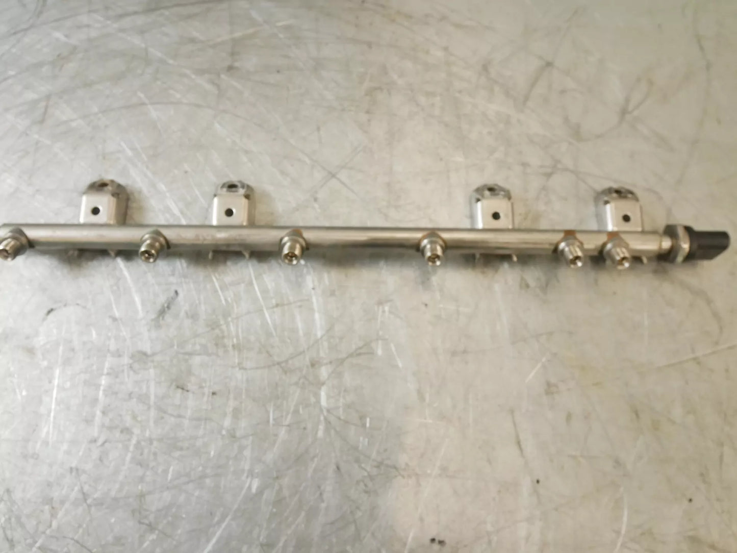 Carril del inyector BMW Serie 3 E90 E91 E92 E93 335 i 3.0 xDrive N55B30A 7576772