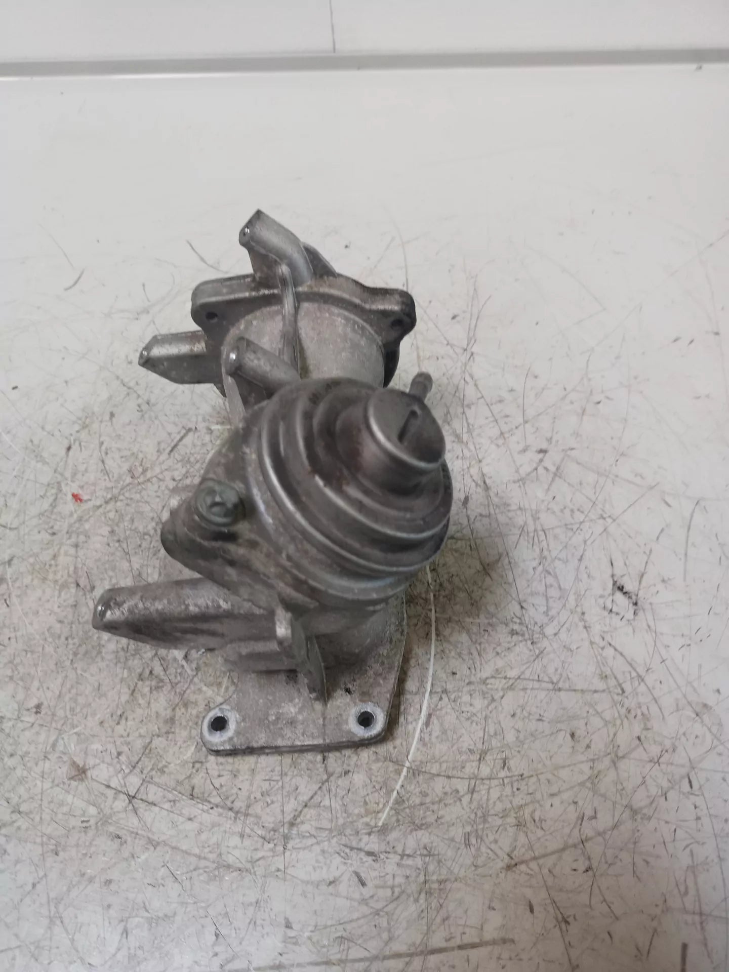 Válvula EGR Válvula de recirculación de gases de escape Mercedes-Benz 2.0 B 200 CDI OM640.941 OM640
