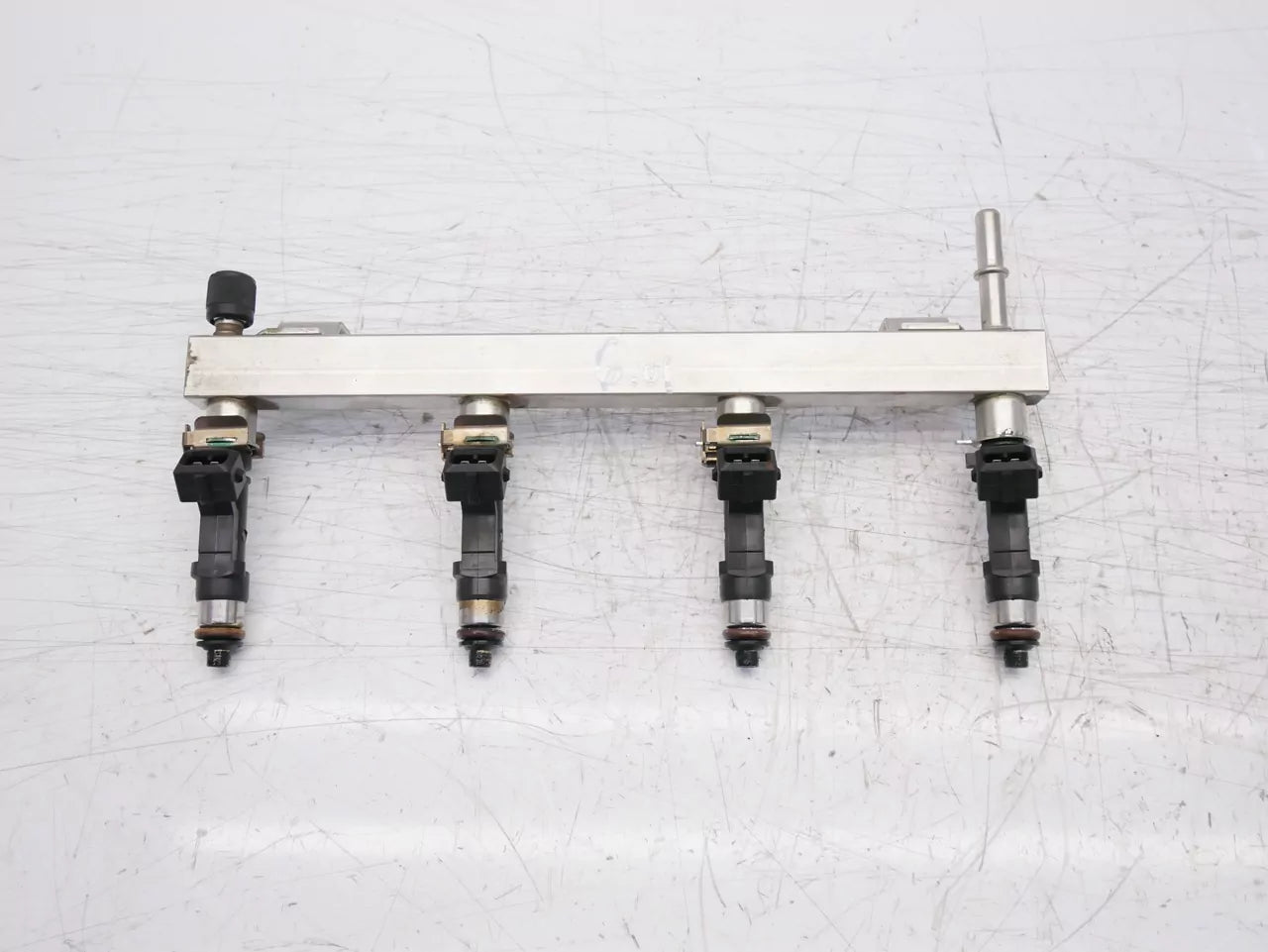 Rampa de inyectores Opel 1,2 A12XER A12 55562258