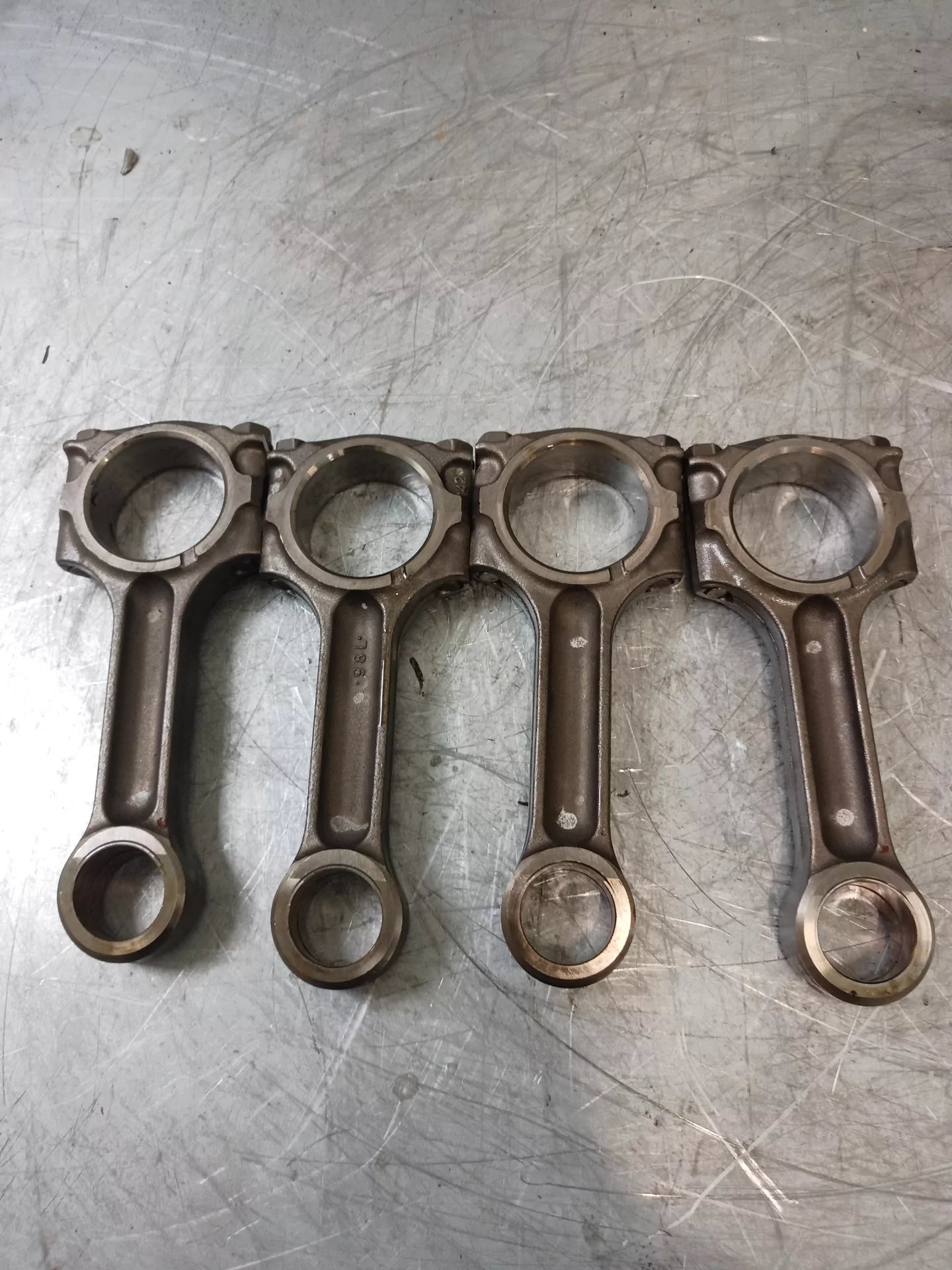 4 x Bielas Ford Mazda Ranger ET BT-50 BT50 4x4 2.5 TDCI WLAA 6M34-6200-AB