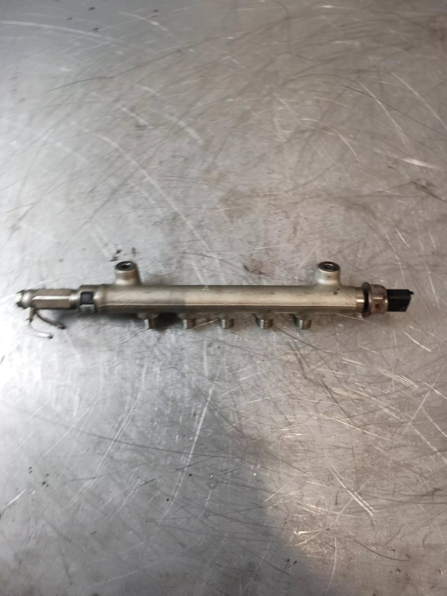 Rampa inyectora Opel Mokka Astra Zafira Insignia 1.6 CDTI B16DTH LVL 55