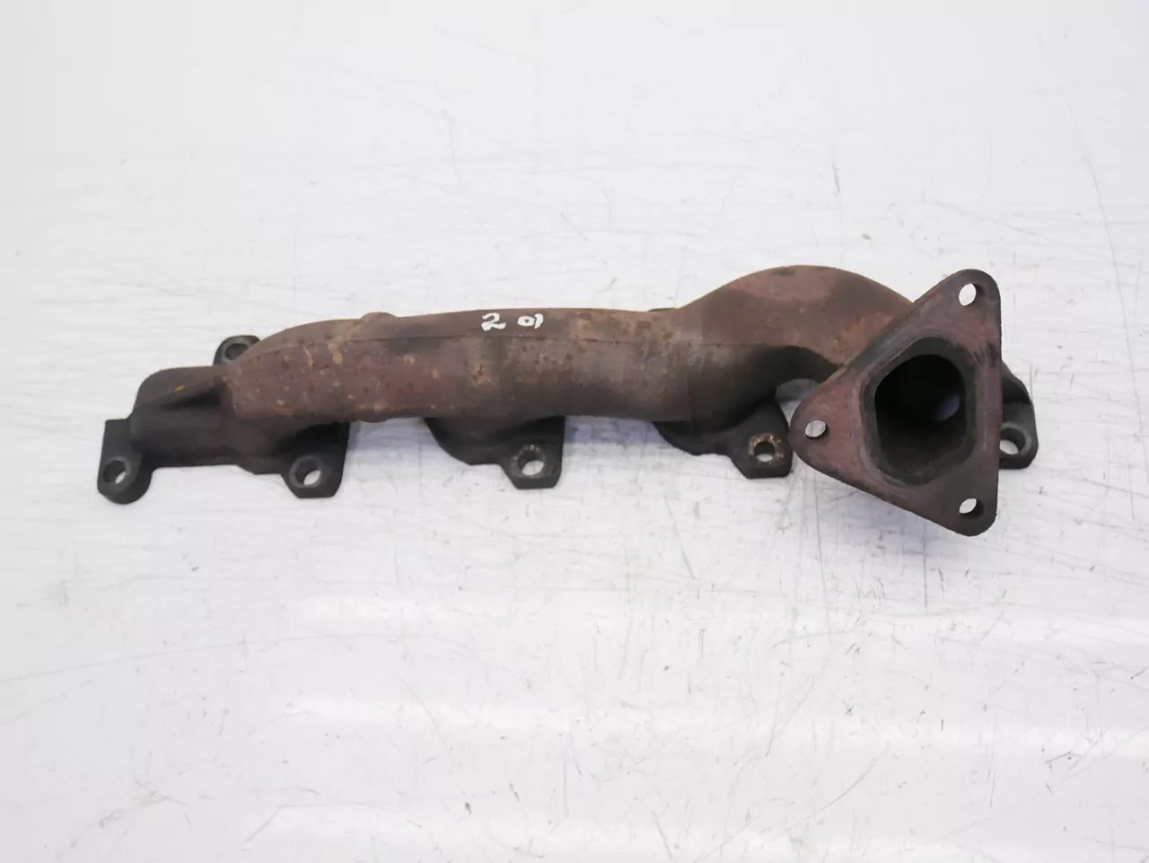 Colector de escape Mercedes-Benz 2,2 CDI OM646.985 646.985 A6111420501