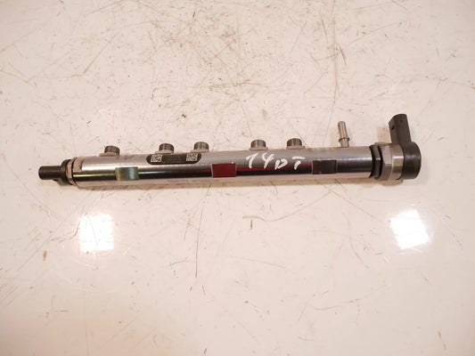 Rampa inyectora BMW 2,0 118d N47D20C N47 7809127