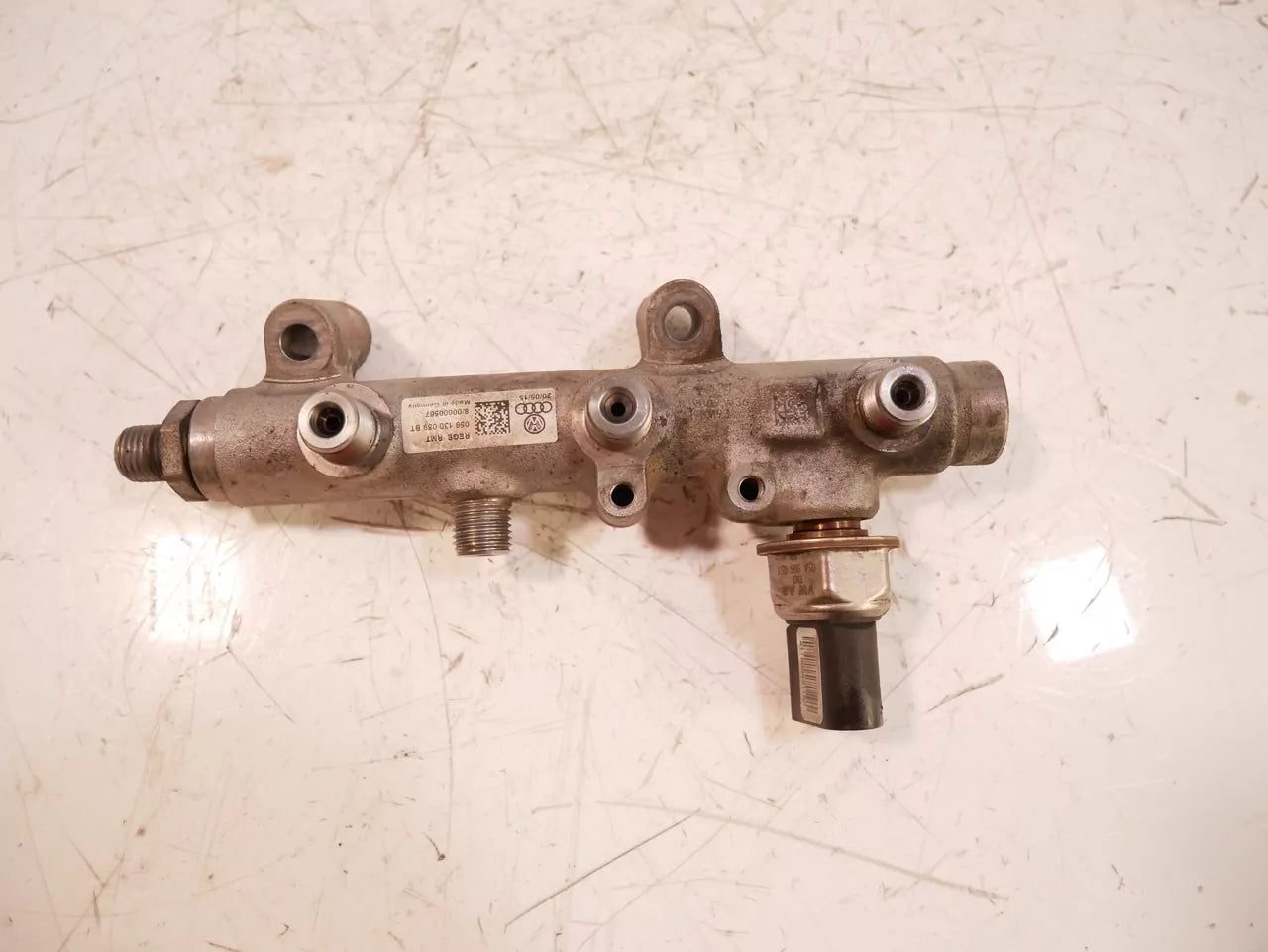 Rampa inyectora Porsche Volkswagen 3,0 D V6 CVV CVVA MCV.VC 059130089BT