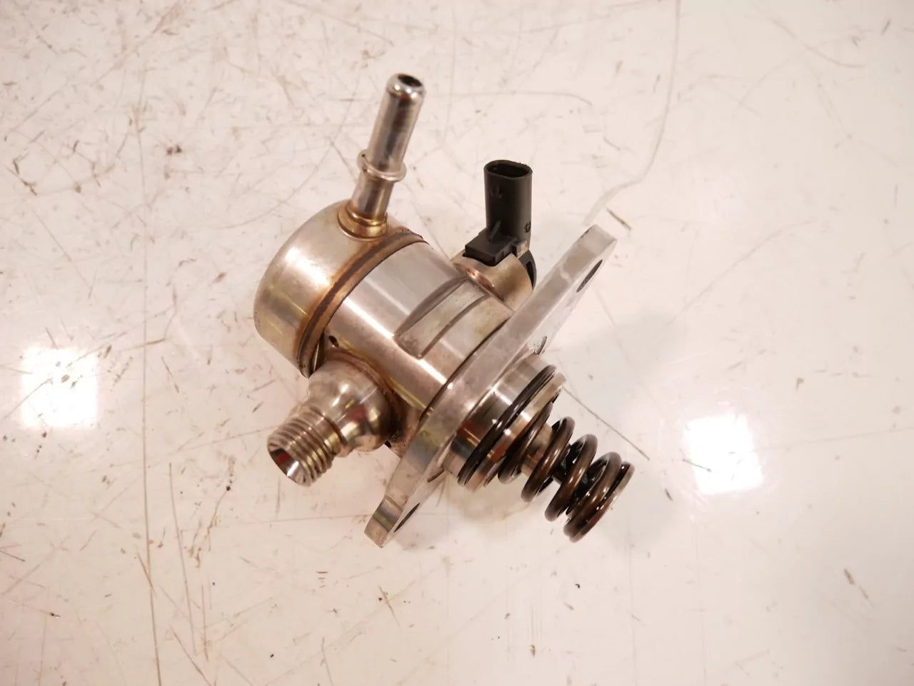 Bomba de combustible Opel 1,2 D12XHT 0S3 HN05 EB2ADTS 9812133780