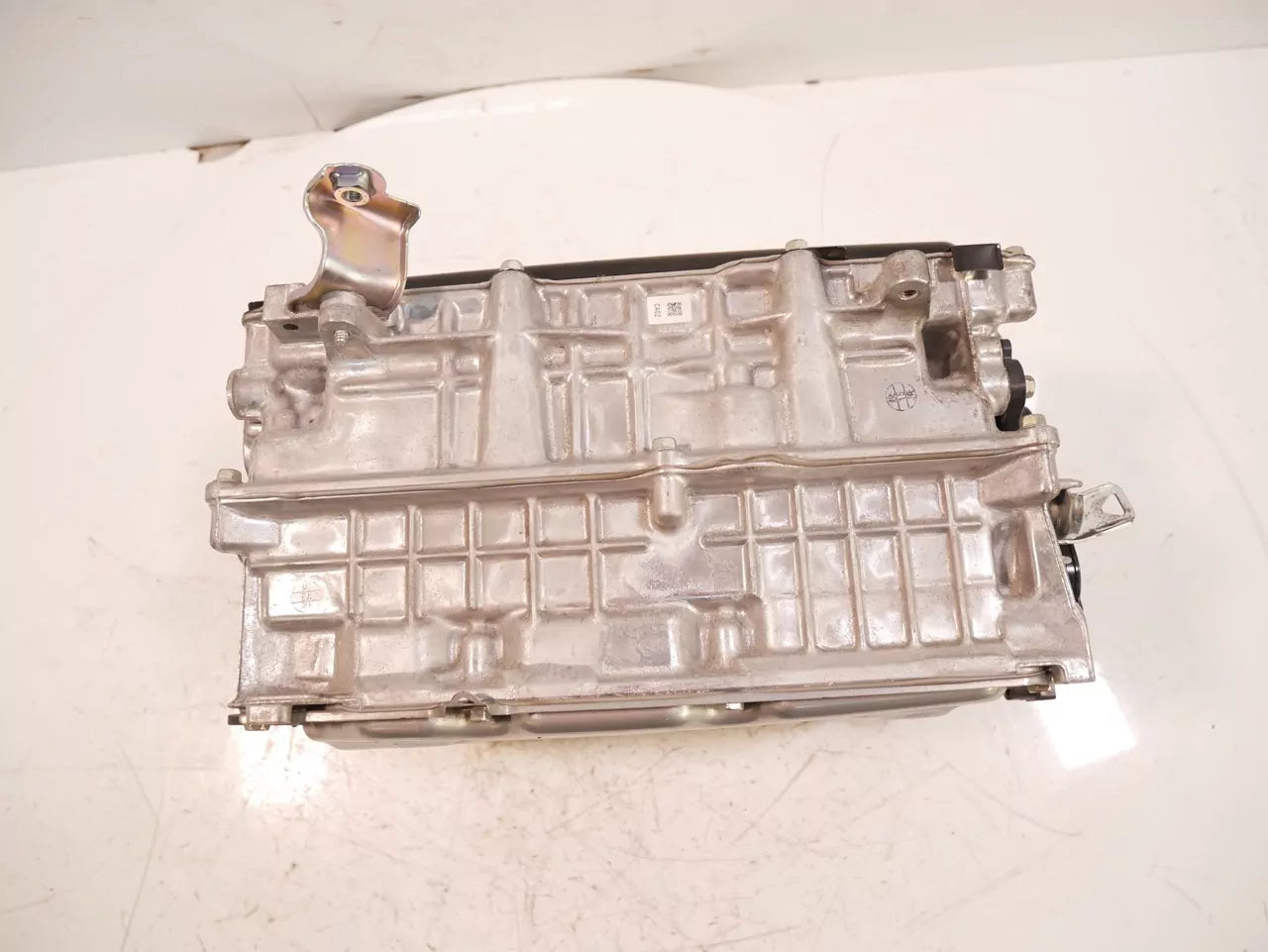 Inversor Toyota 1,8 Hybrid 2ZR-FXE 2ZR G9200-47330