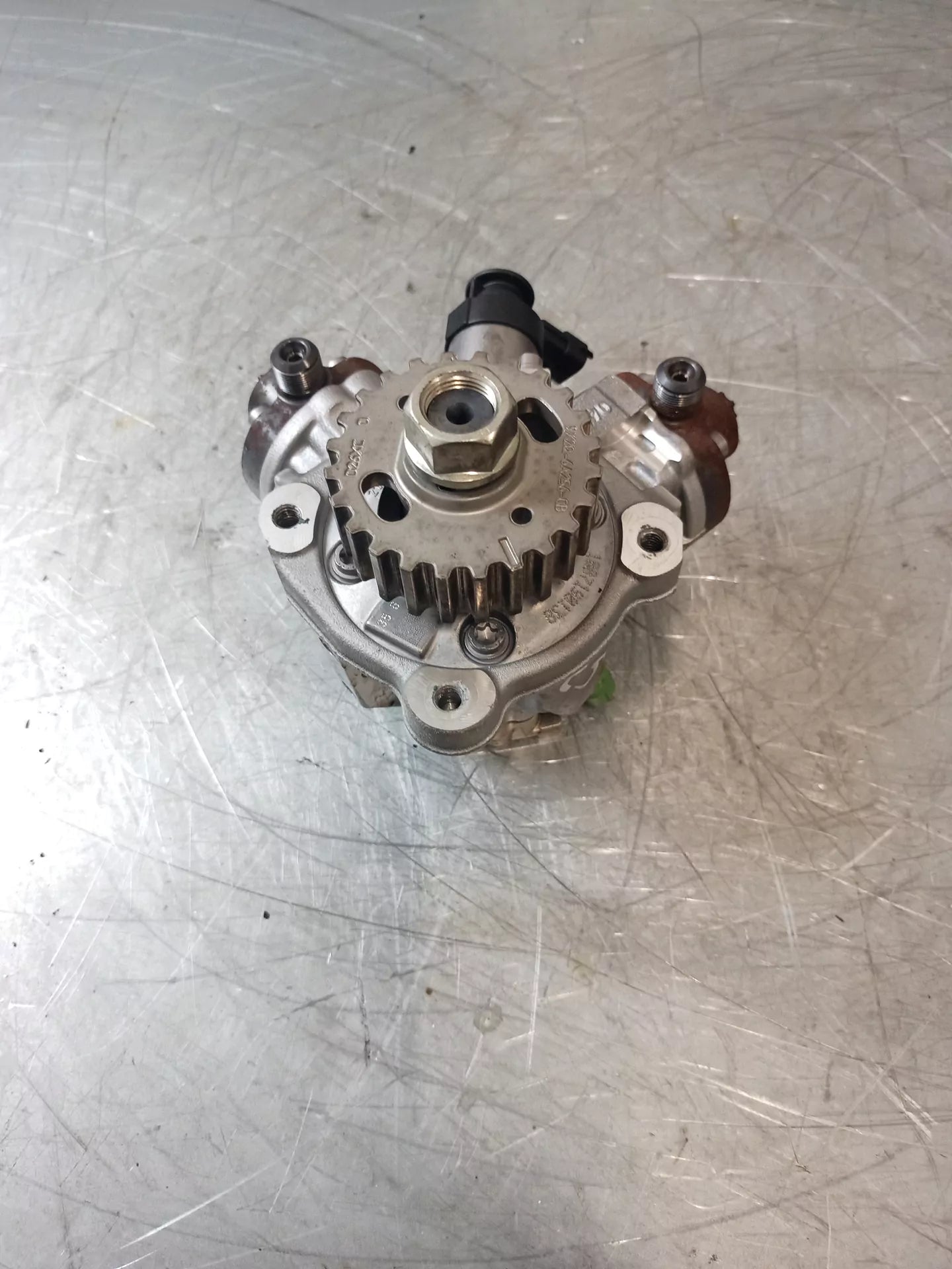 Bomba de alta presión Land Rover Discovery 3.0 V6 D Gen2 306DT 306DTA FW939B395AB