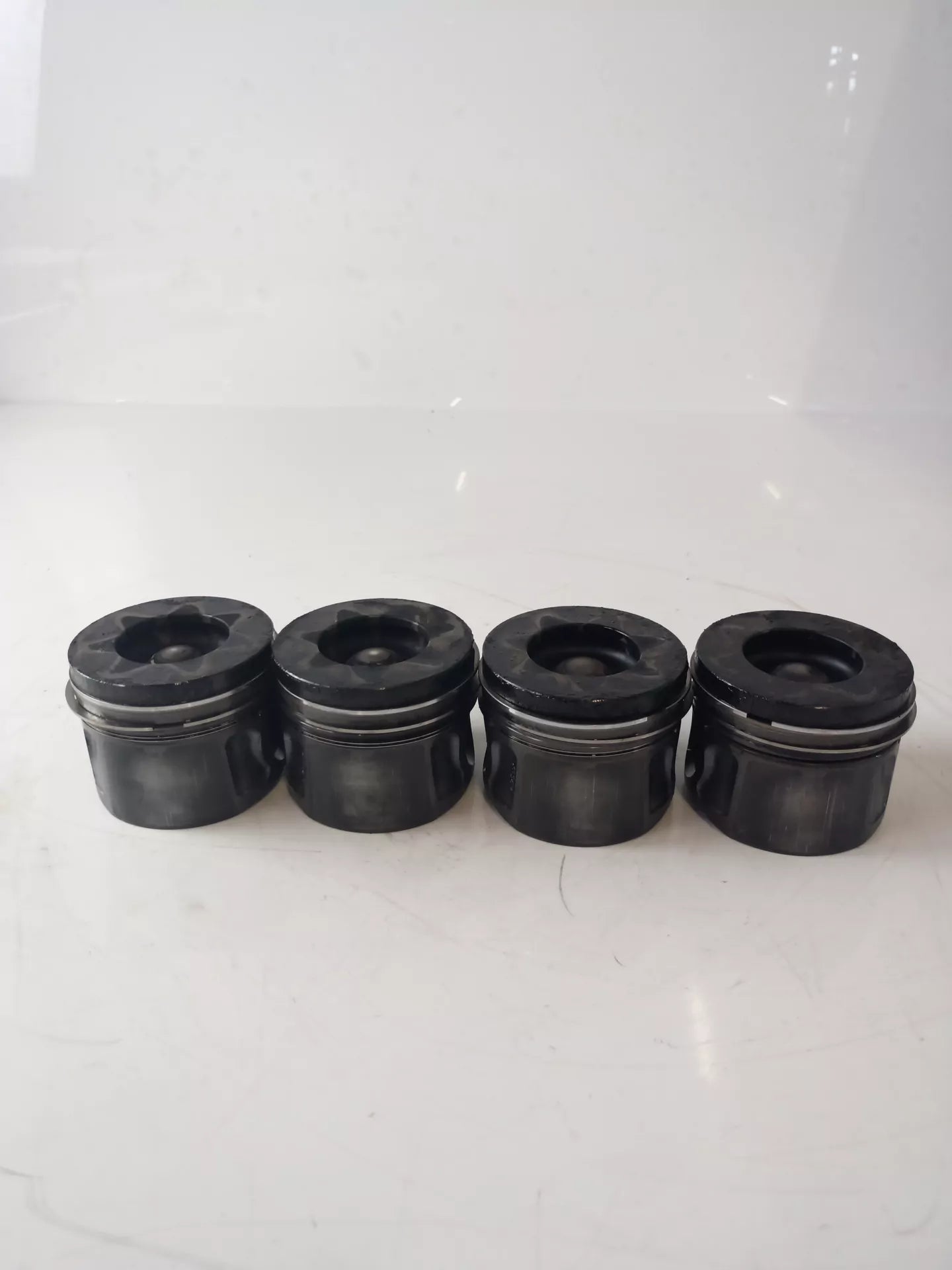 4 x Pistones Ford Transit Tourneo 2.2 TDCI Diesel QVFA T22DD0P 9648
