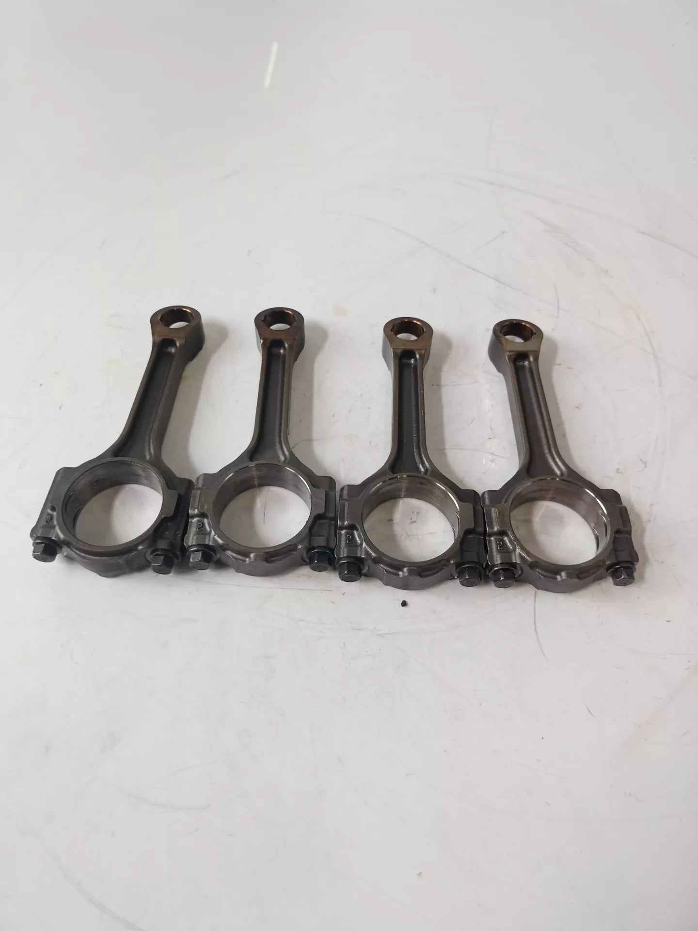 4 x Pleuel Chevrolet Opel Astra 1,4 Ecotec LE2 B14XFT 12639683