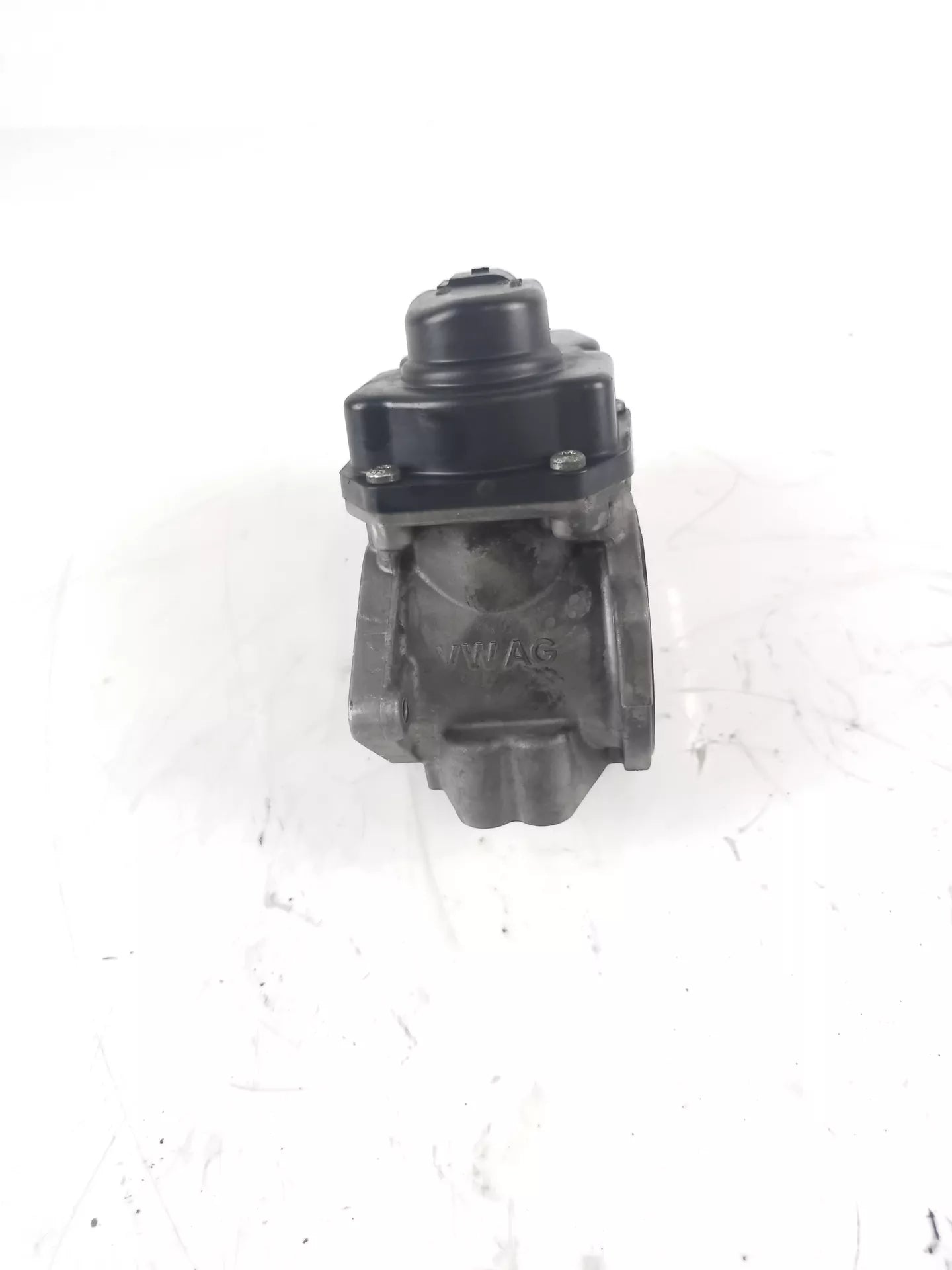 Válvula EGR Volkswagen Audi Seat Skoda 2,0 TDI CBBB CBB 03L131501G