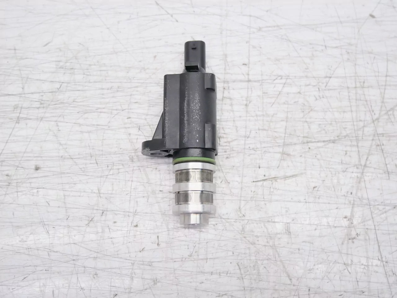 Sensor BMW 3,0 750d 750 Ld B57D30C B57 B57S 8639993