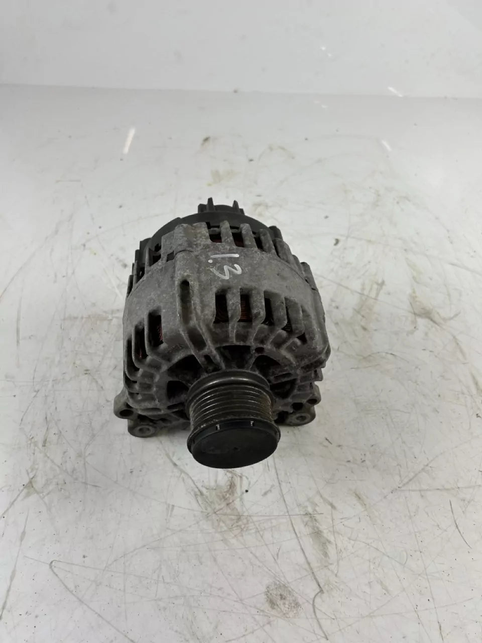 Alternador Audi Seat Skoda A3 TT Golf Volkswagen 2.0 TDI CFGB CFG 03L903023A