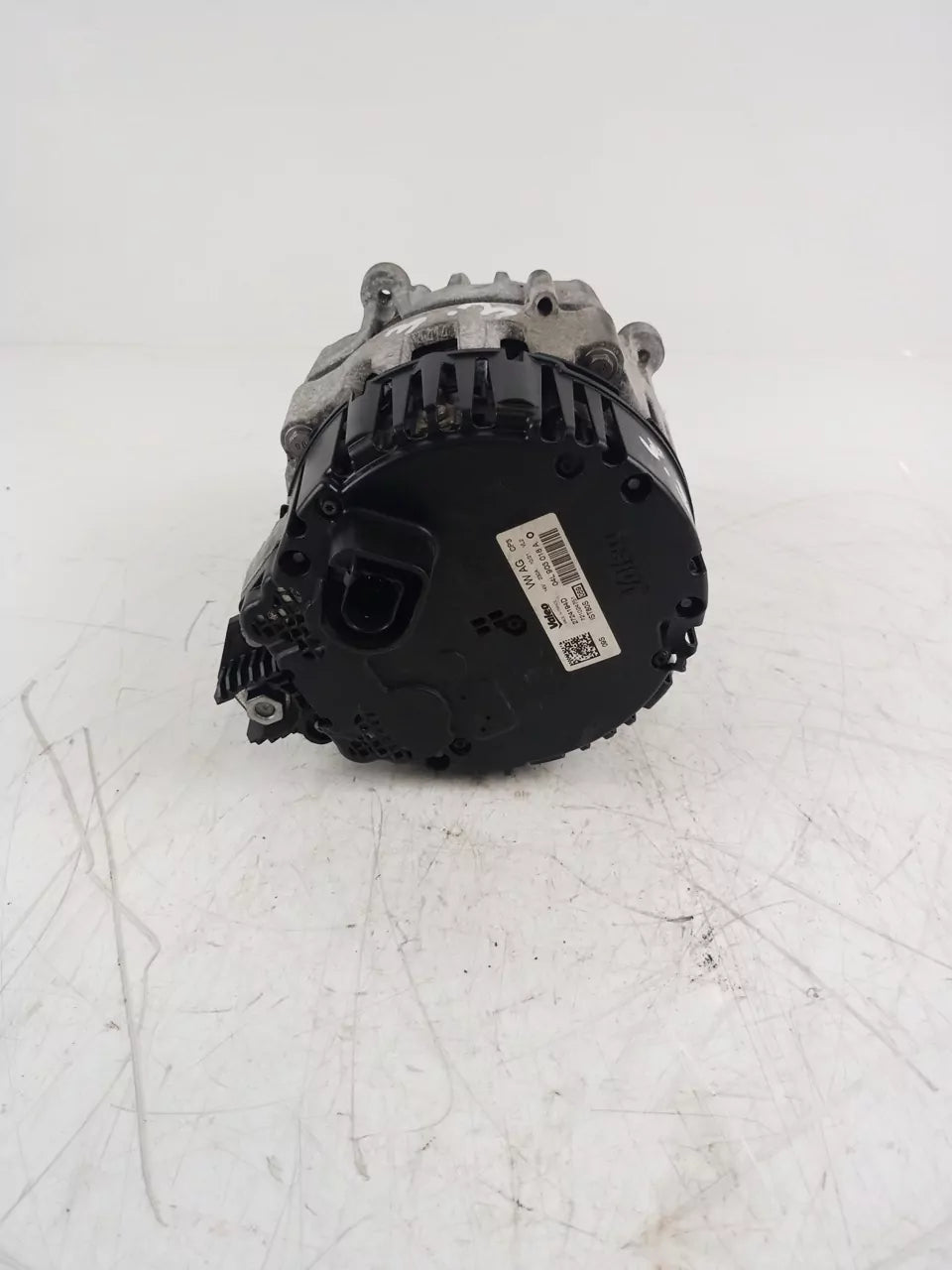 Alternador Audi A4 B9 A5 Q5 2.0 35 TDI DTNA DTN 04L903018A