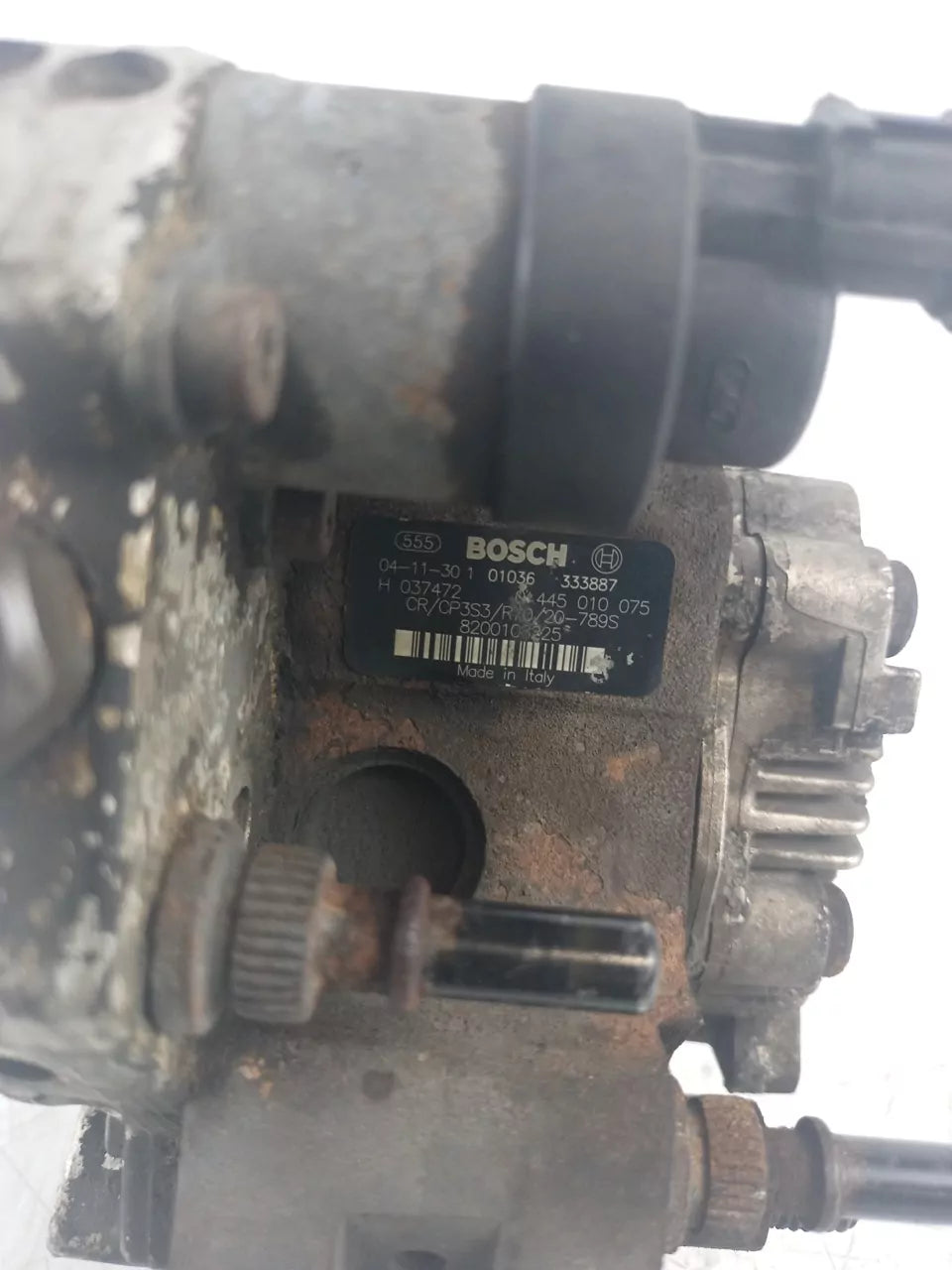 Bomba de alta presión Renault Trafic 1.9 dCi F9Q760 F9Q 0445010075