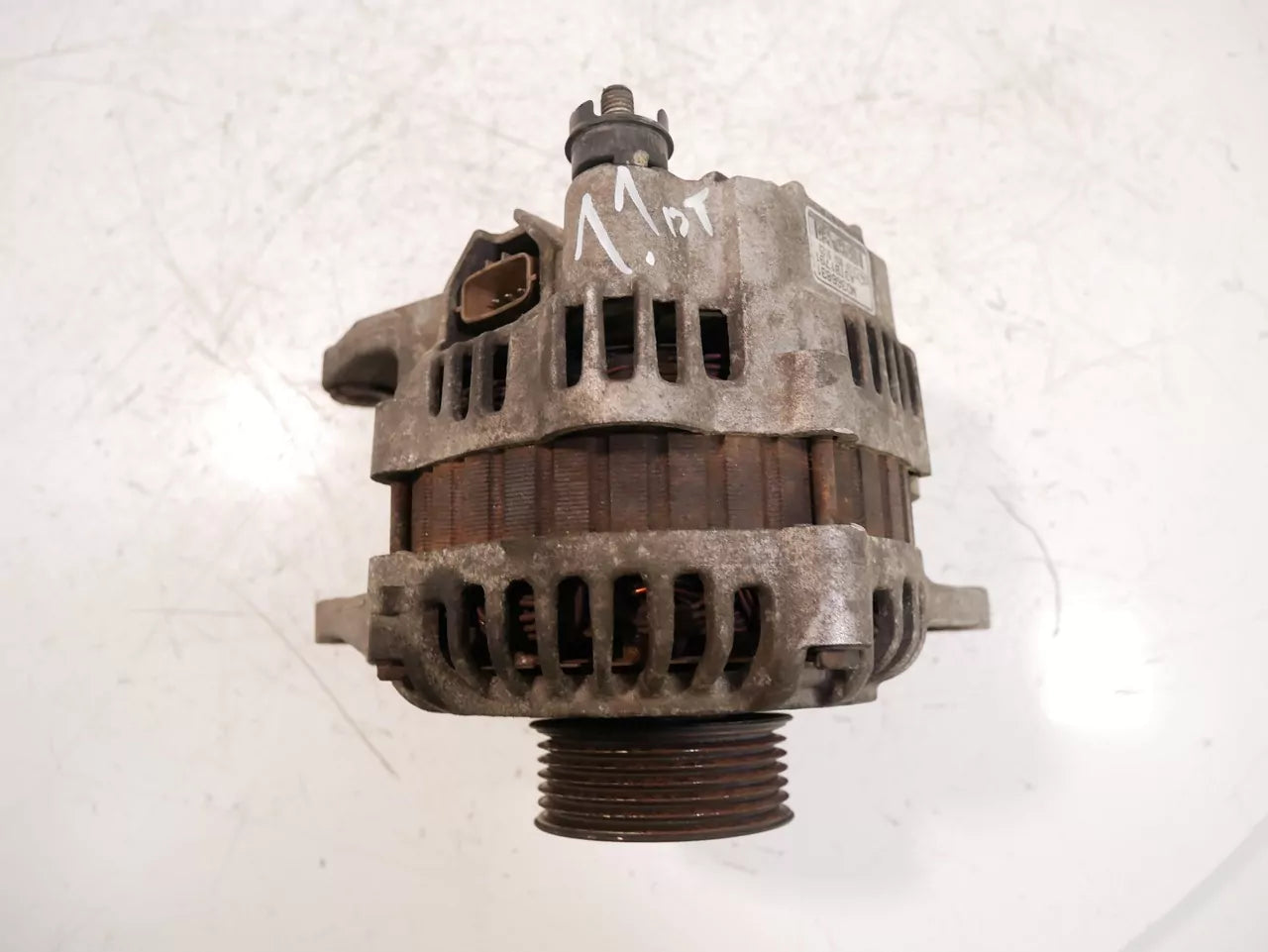 Alternador – Mitsubishi 2,0 T Turbo 4G63 T MD366831