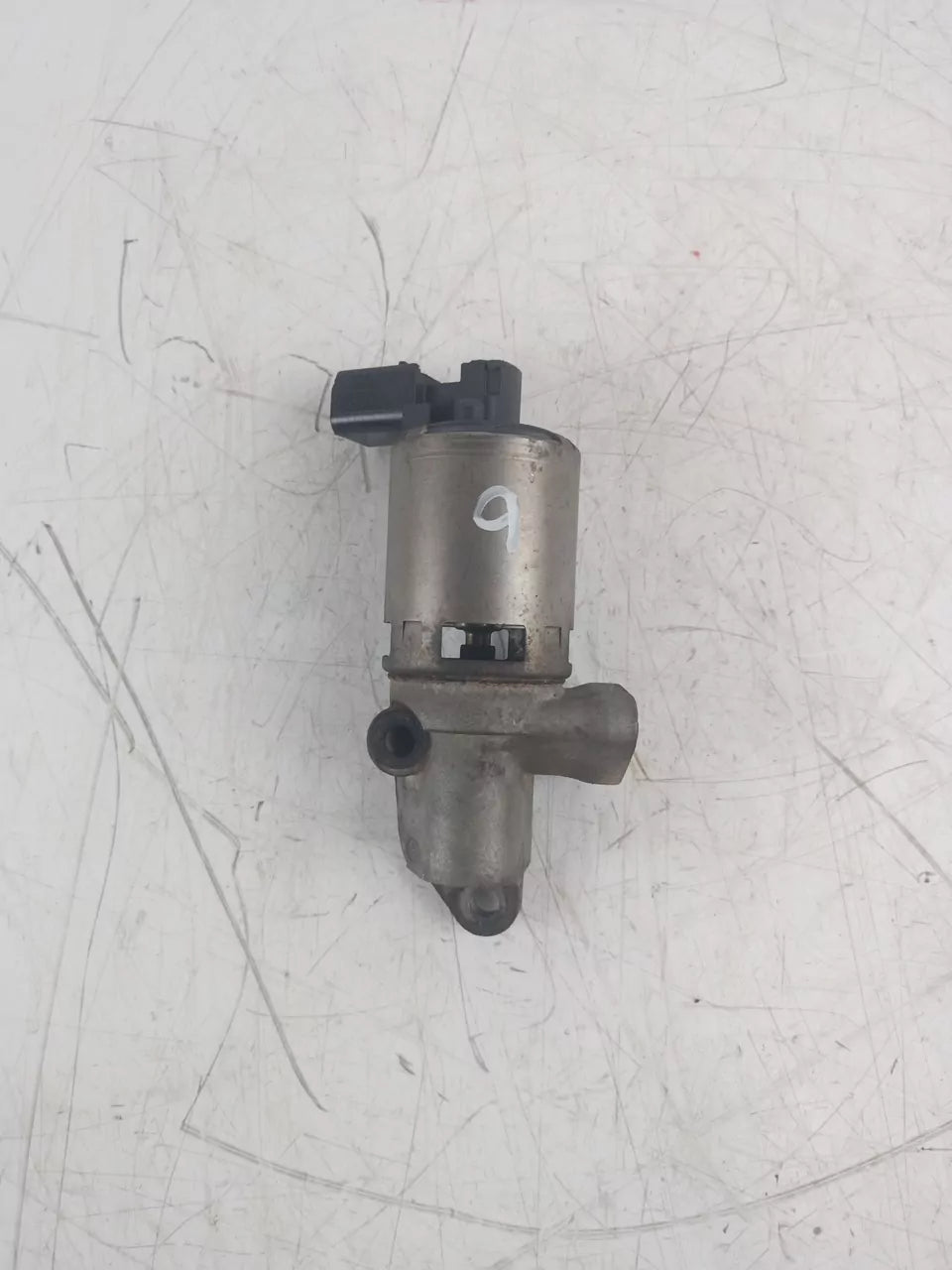 Válvula EGR Válvula de recirculación de gases de escape Jeep Wrangler JK 3.8 V6 EGT 04593896AB