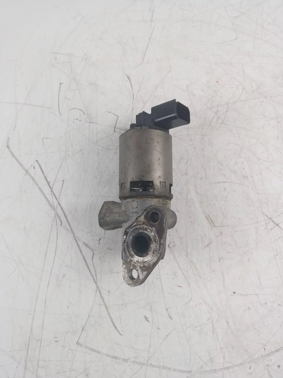 Válvula EGR Válvula de recirculación de gases de escape Jeep Wrangler JK 3.8 V6 EGT 04593896AB