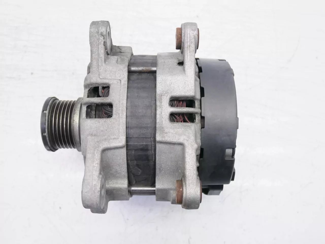Alternador Audi 2,0 TDI CJCB CJC 03L903017E