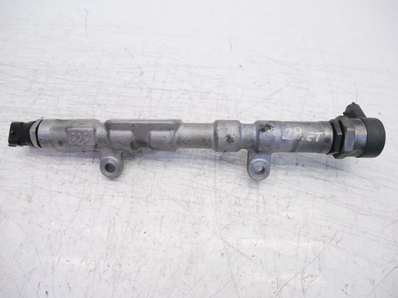 Rampa inyectora Land Rover 2,0 D 204DTD G4D3-9D280-AA