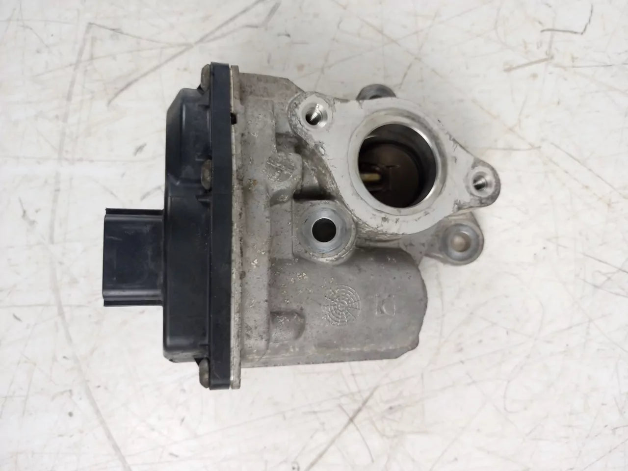 Válvula EGR Mercedes-Benz A-clase W176 1,5 A 180 CDI K9K460 OM607.951 147109041R