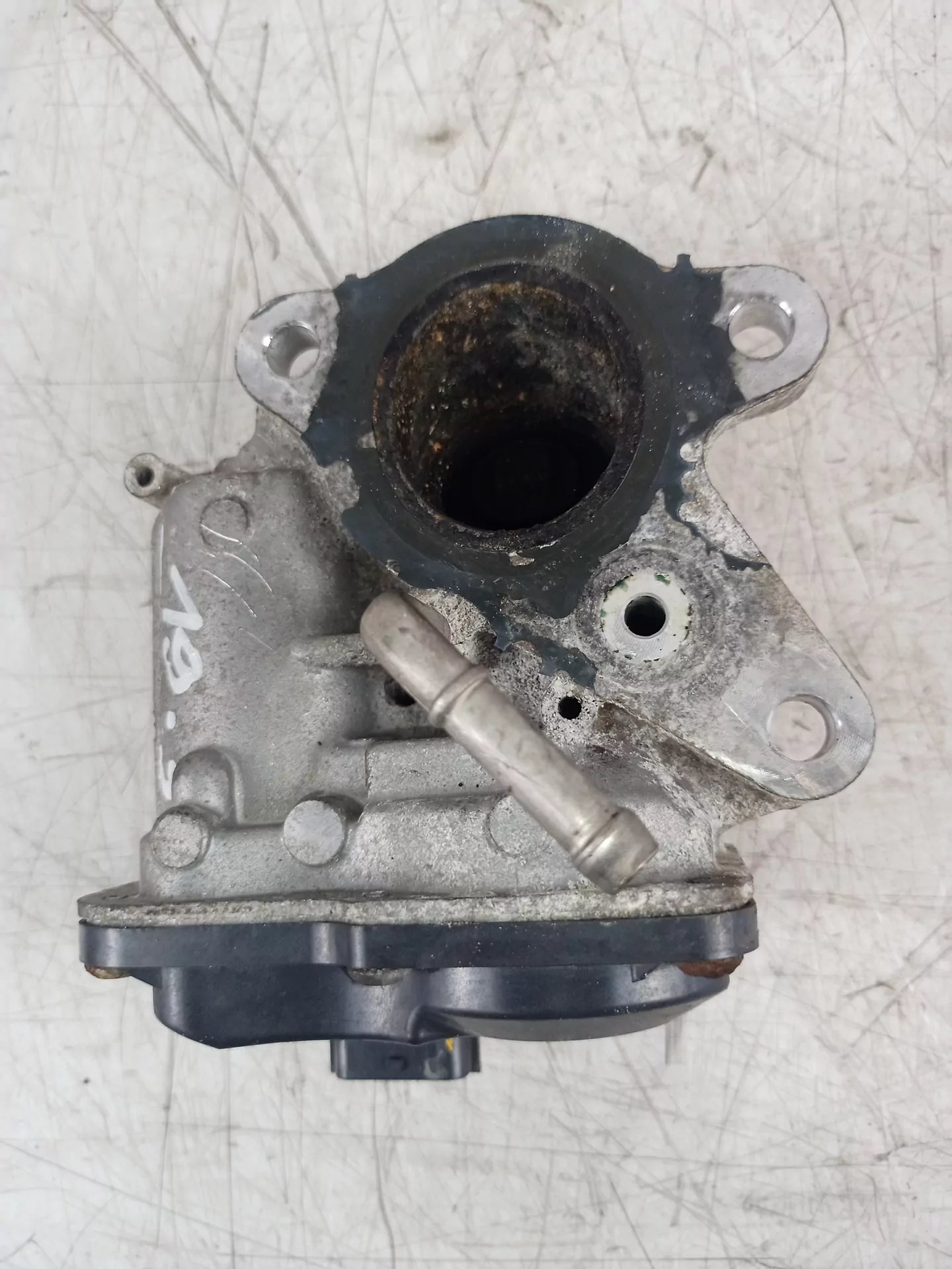 Válvula EGR Nissan Navara D23 2,3 dCi YS23 YS23DDTT M9T270 147109869R